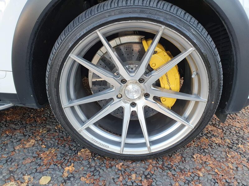 PORSCHE CAYENNE