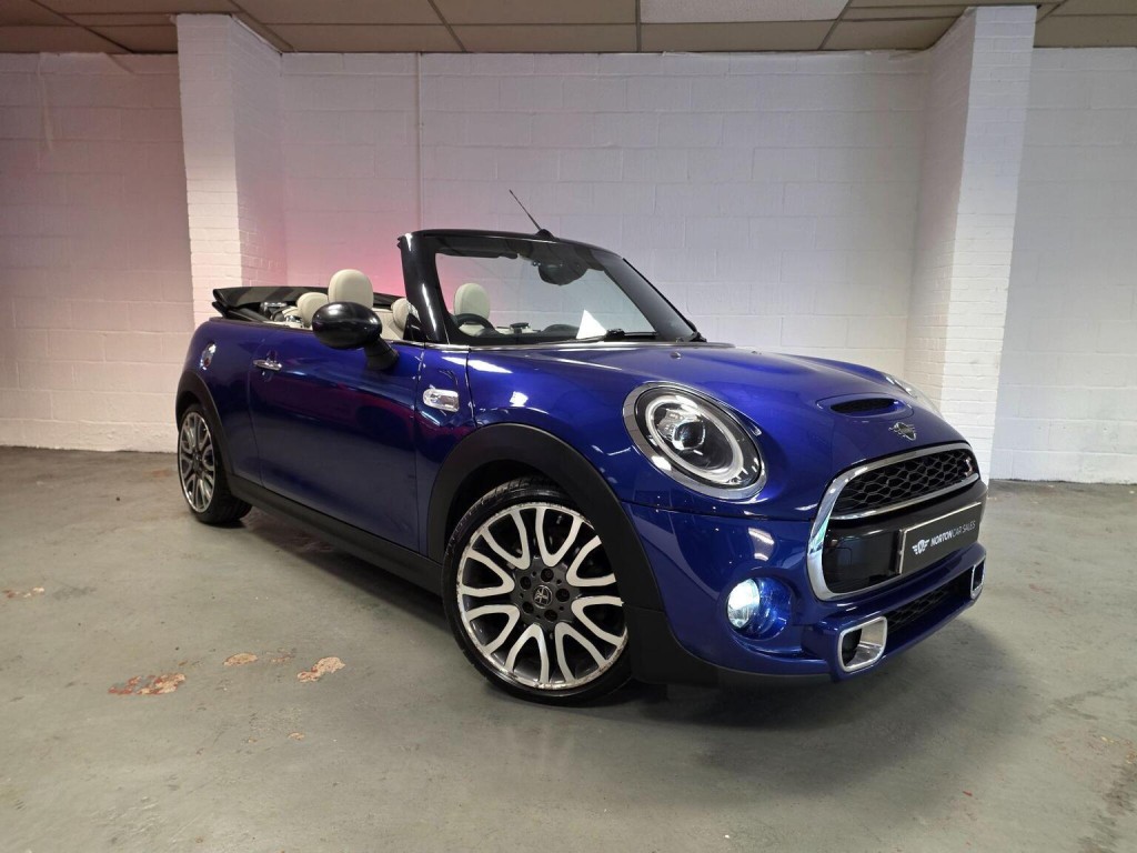 2018 MINI Convertible